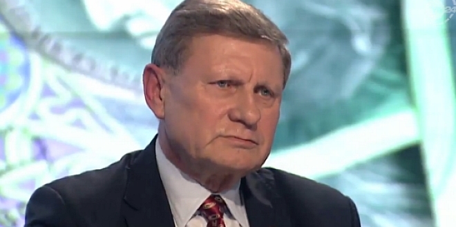 Smutni Panowie weszli na Salon