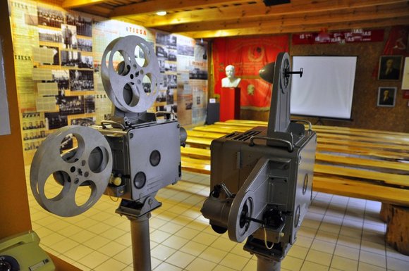 Dwa dni z życia Iwana Iwanowicza ( 3 )