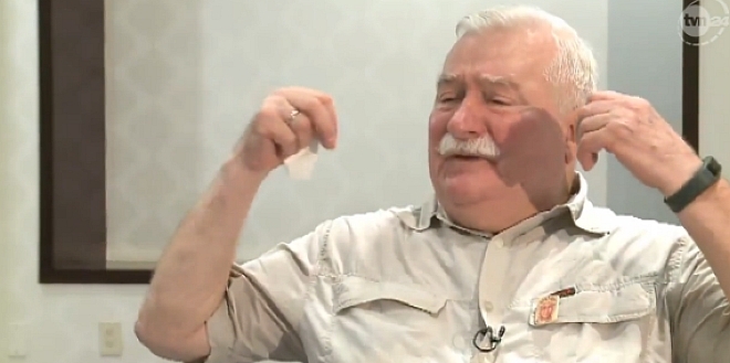 Smutni Panowie weszli na Salon